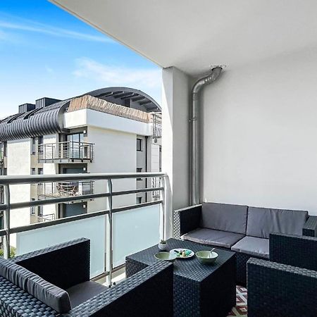 Homey Chloe - New - Parking Gratuit - Balcon Prive - Proche Geneve 안마스 외부 사진